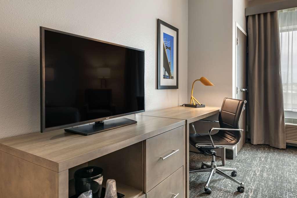 Comfort Inn & Suites Jacksonville - Orange Park Near Naval Air Station Номер фото